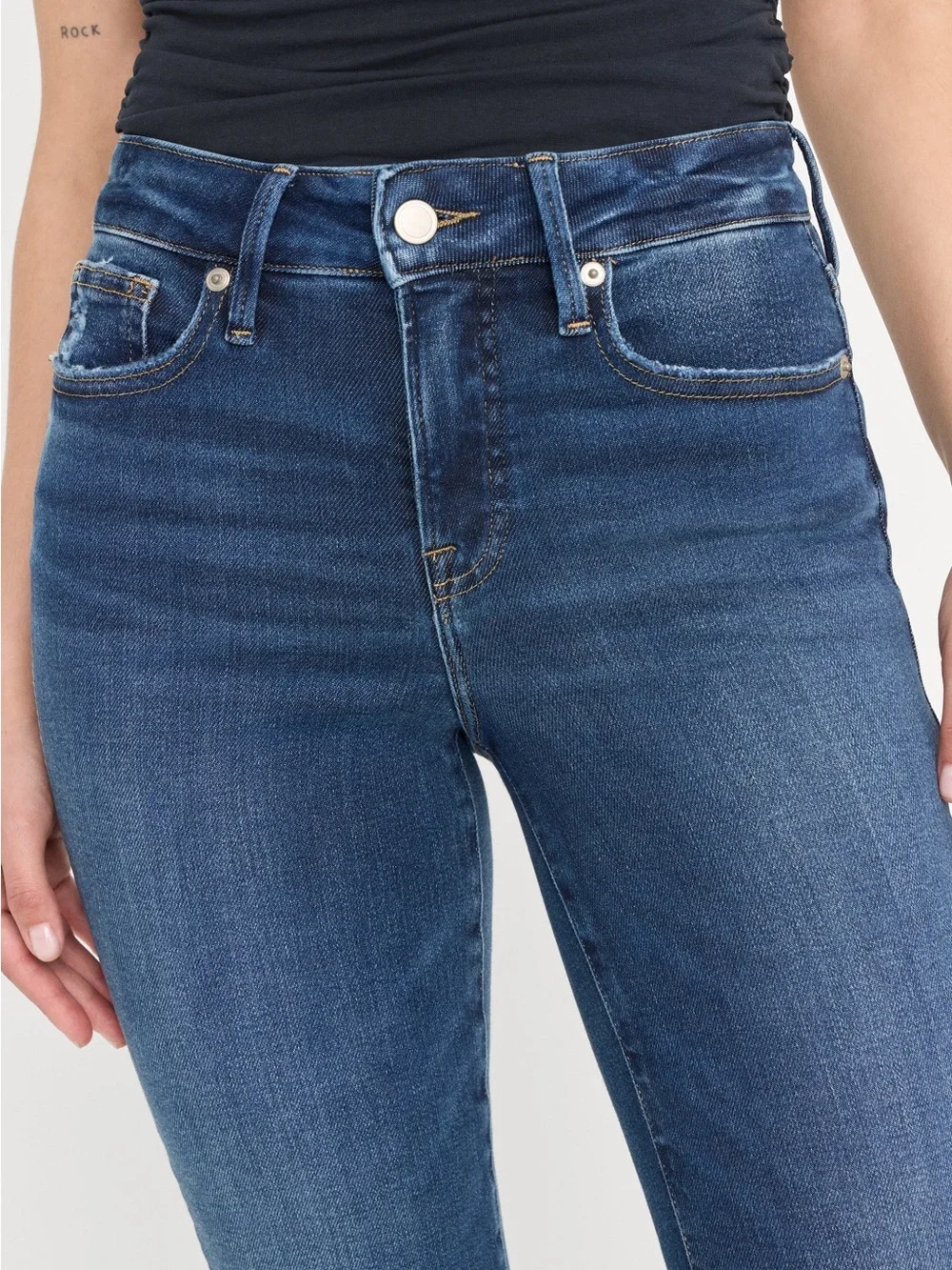 NWT Good American Good Petite Straight Jeans - Size 6-12